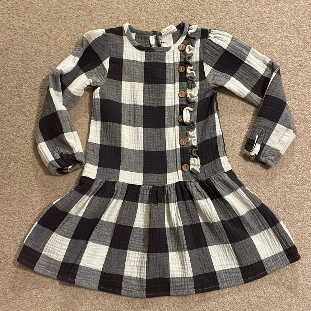 🦬 Cream & Gray Buffalo Check Dress 🦬